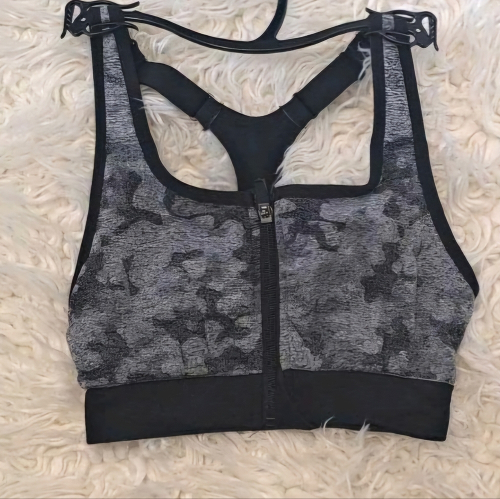 Brand New Athletic Works Women's Zip Front Black and Gray Sports Bra